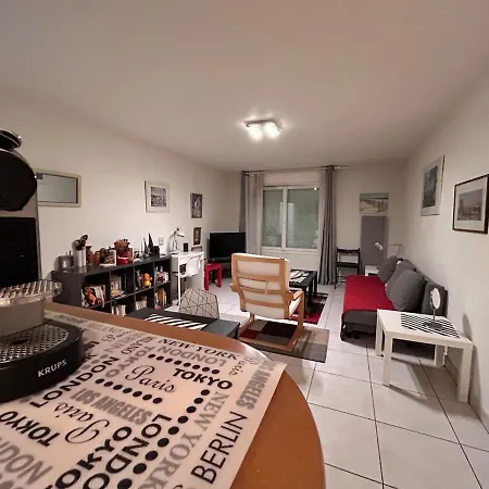 31 Bd De Launay * Ναντ