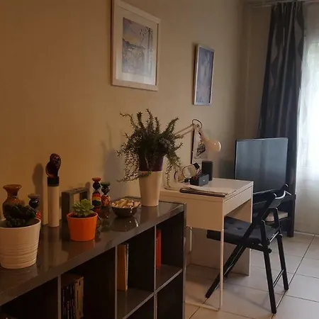Apartment 31 Bd De Launay *
