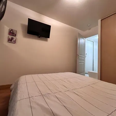 Apartment 31 Bd De Launay